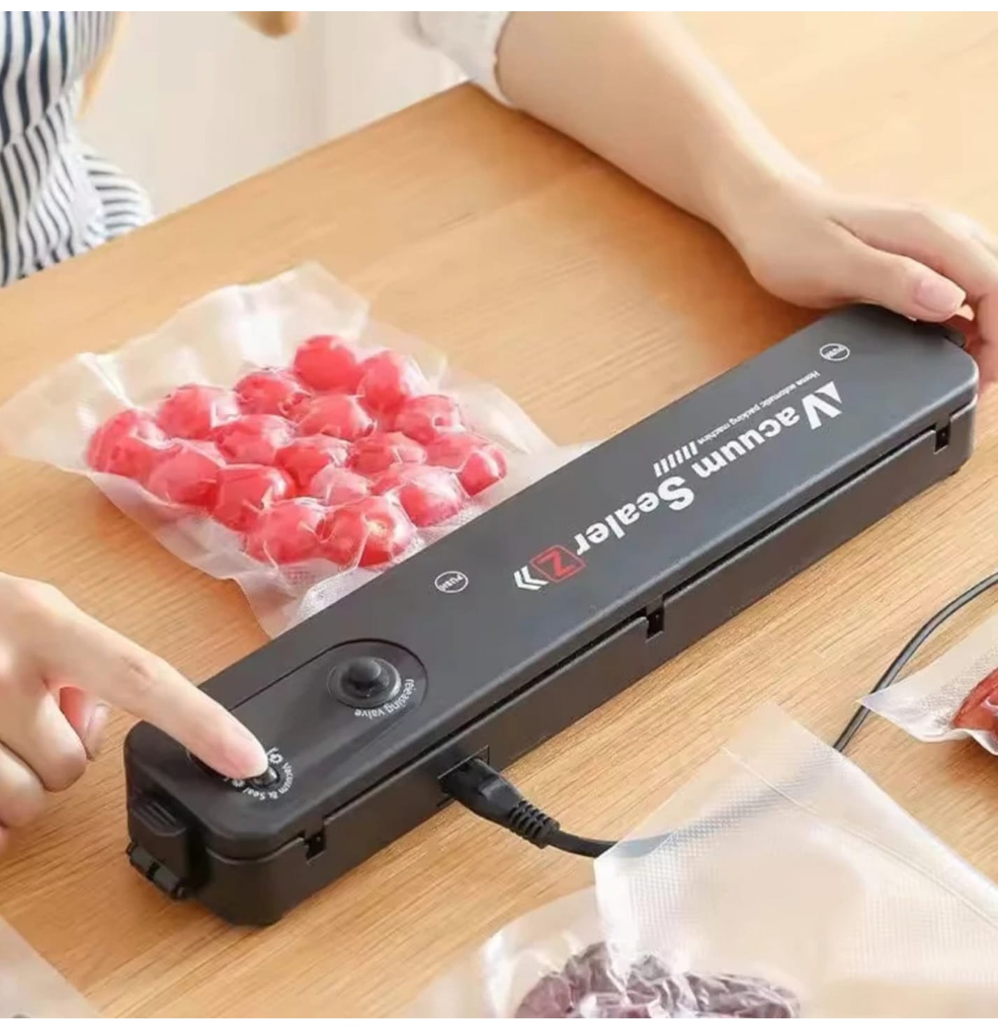 Aparat Vidat Alimente Vacuum Sealer - imagine 3