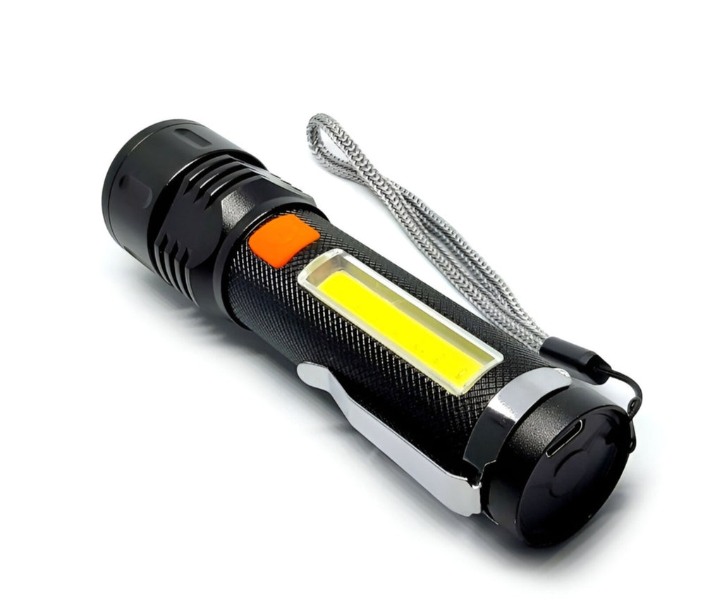 Lanterna telescopica puternica 900 lumeni, raza 300m, reincarcabila, negru