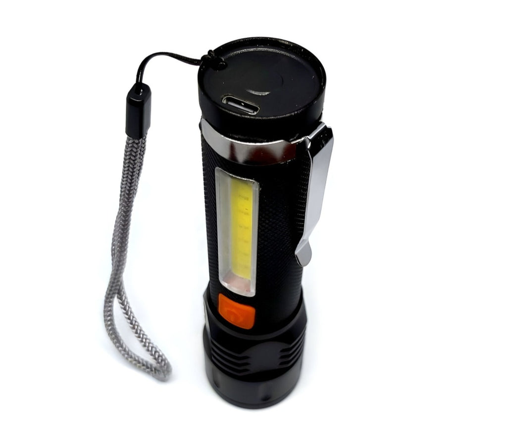 Lanterna telescopica puternica 900 lumeni, raza 300m, reincarcabila, negru